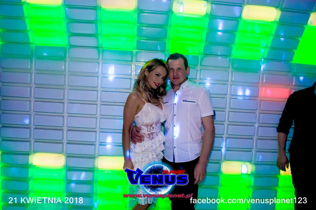 Szalona impreza w klubie Venus