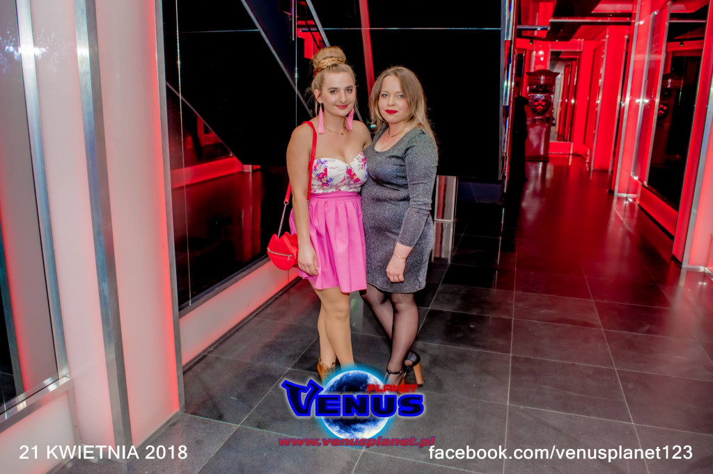 Szalona impreza w klubie Venus