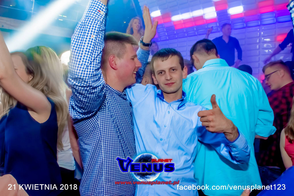Szalona impreza w klubie Venus
