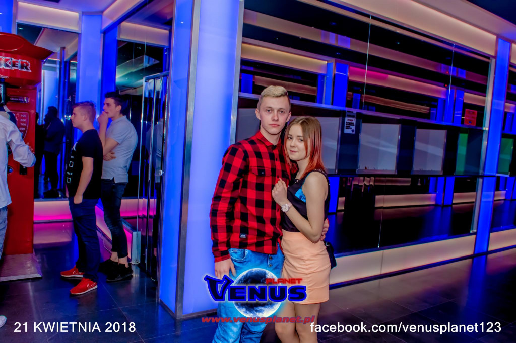 Szalona impreza w klubie Venus