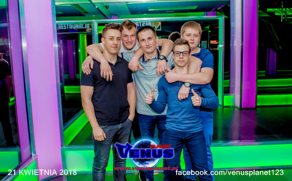 Szalona impreza w klubie Venus