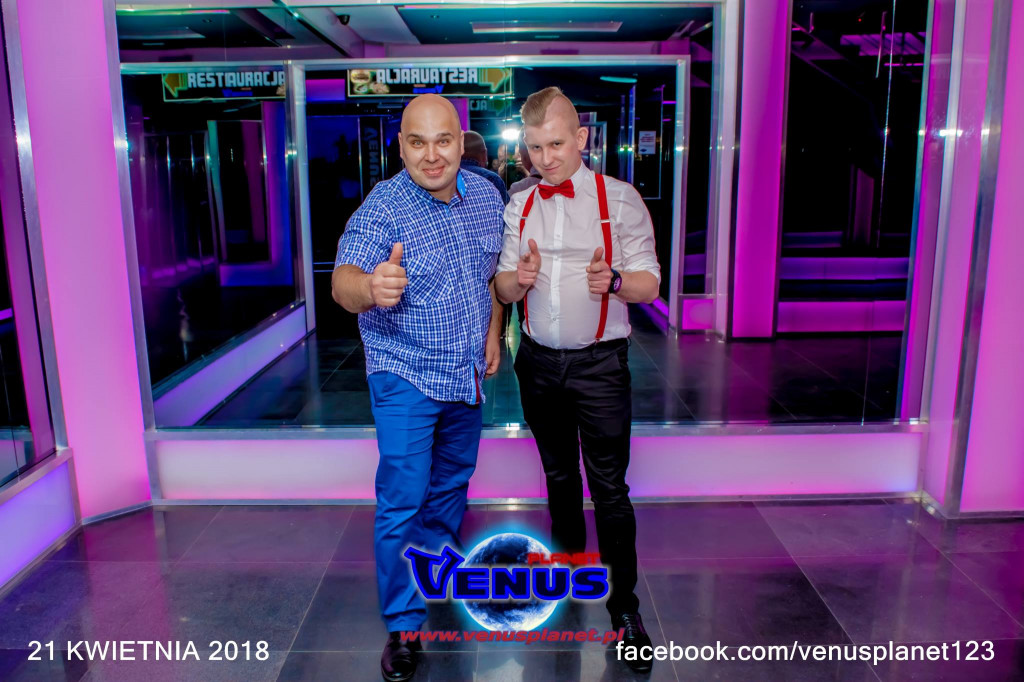 Szalona impreza w klubie Venus