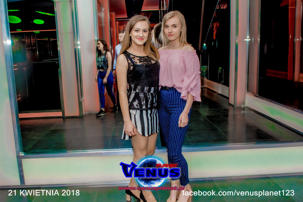 Szalona impreza w klubie Venus
