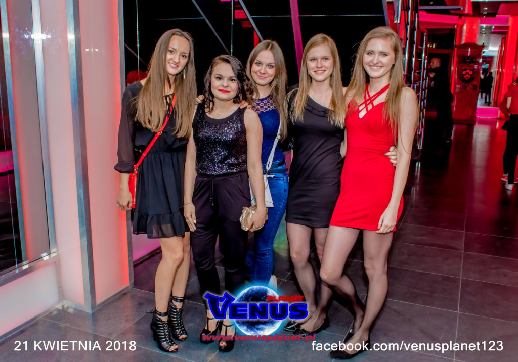 Szalona impreza w klubie Venus