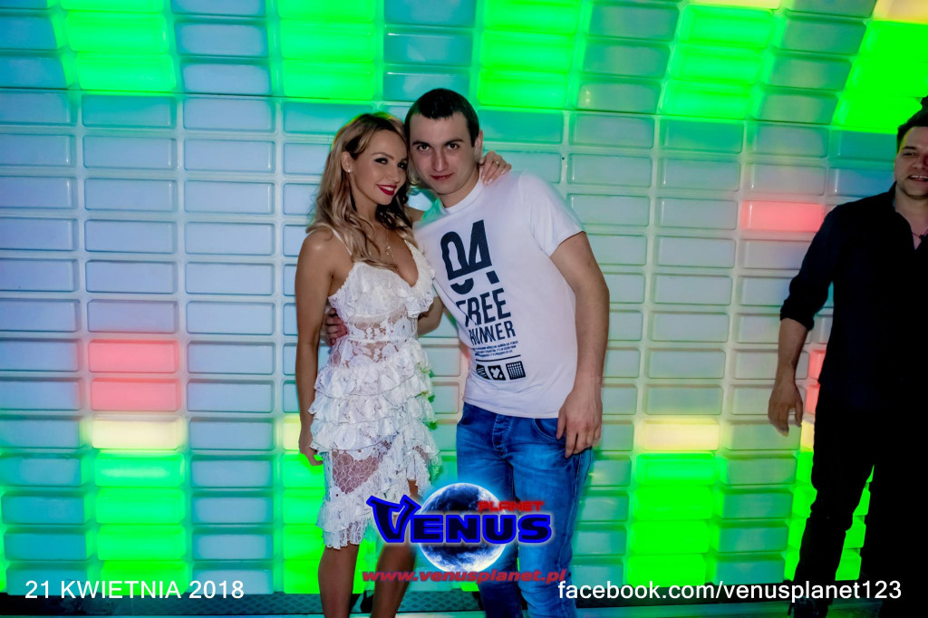 Szalona impreza w klubie Venus