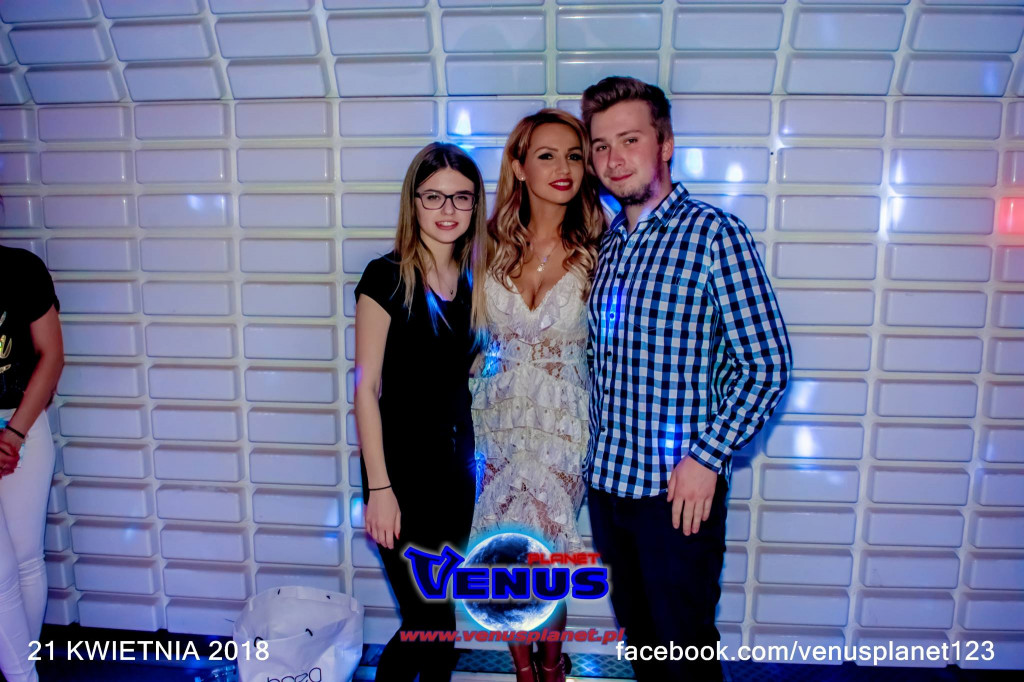 Szalona impreza w klubie Venus