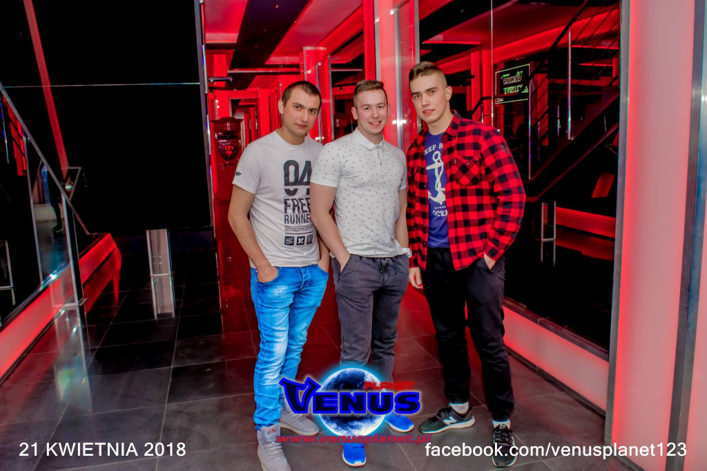 Szalona impreza w klubie Venus