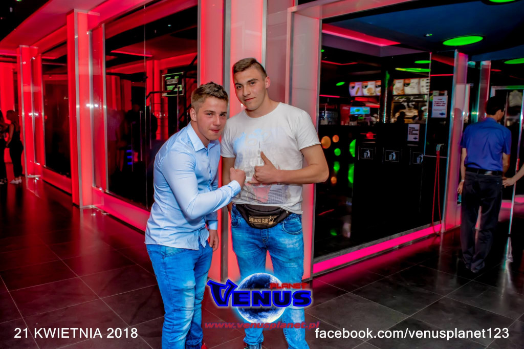Szalona impreza w klubie Venus