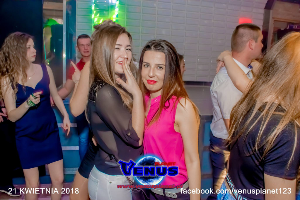 Szalona impreza w klubie Venus