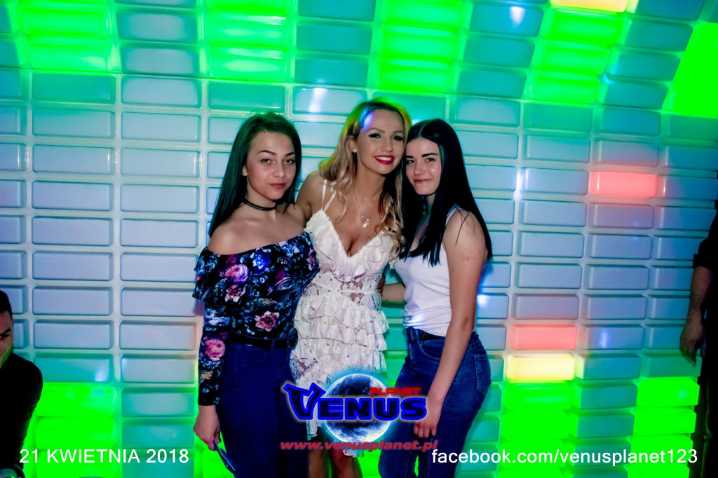Szalona impreza w klubie Venus