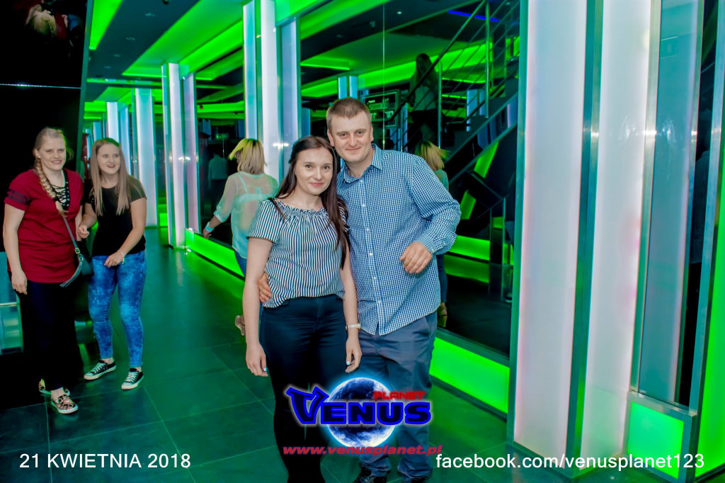 Szalona impreza w klubie Venus