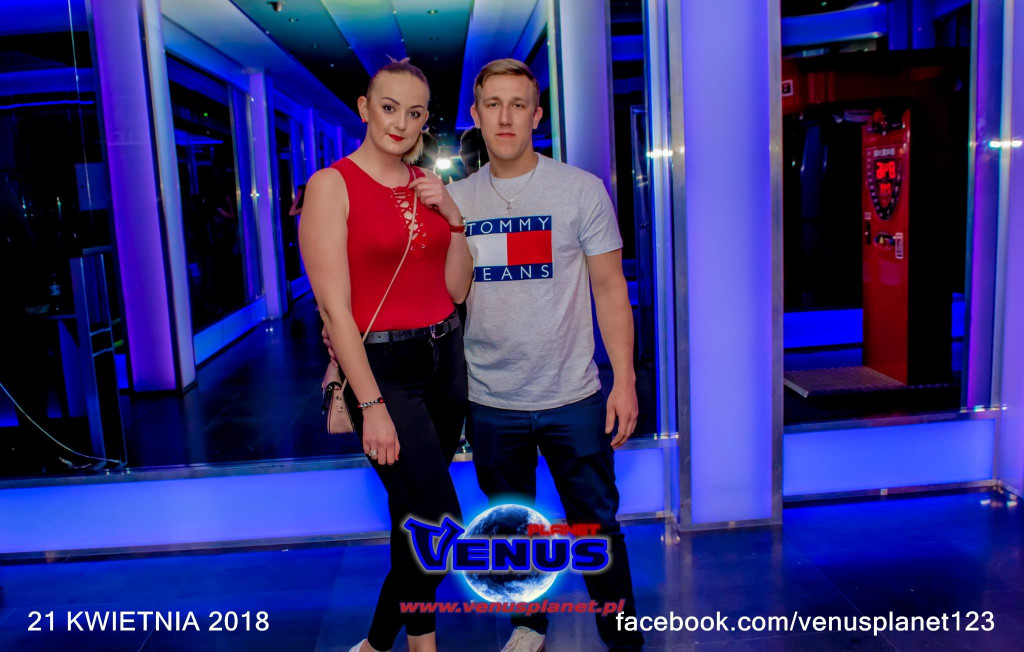 Szalona impreza w klubie Venus
