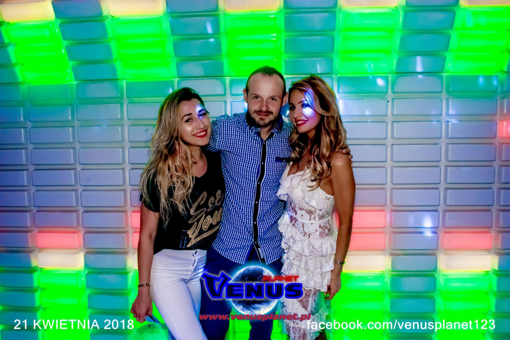 Szalona impreza w klubie Venus