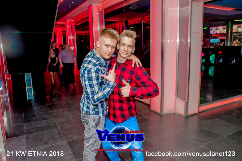 Szalona impreza w klubie Venus