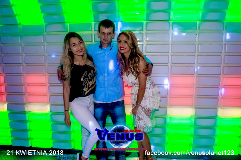 Szalona impreza w klubie Venus