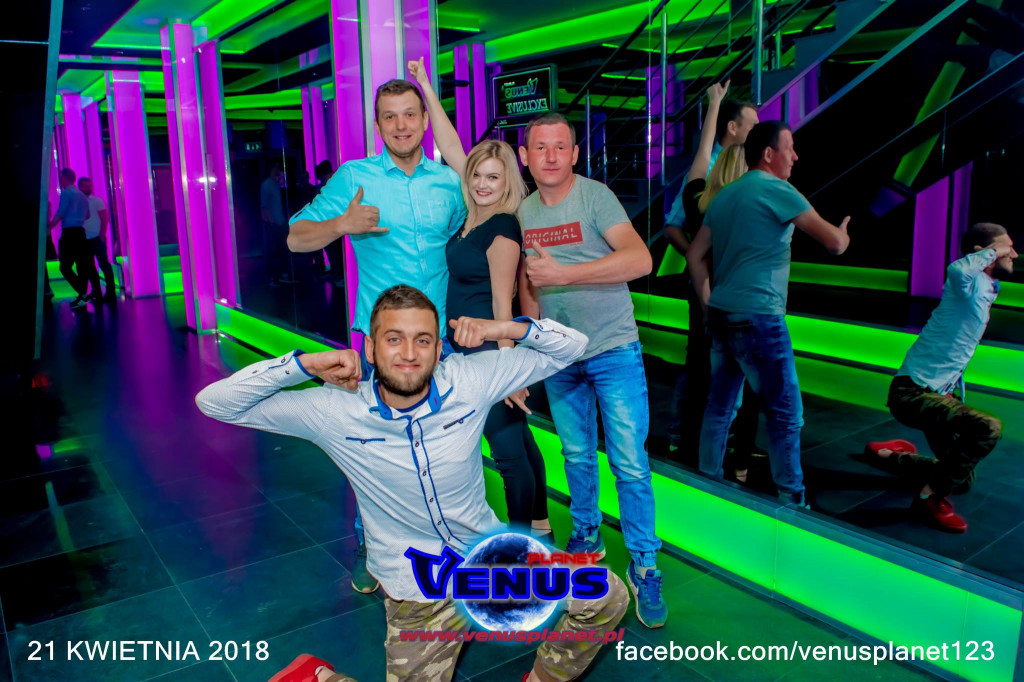 Szalona impreza w klubie Venus
