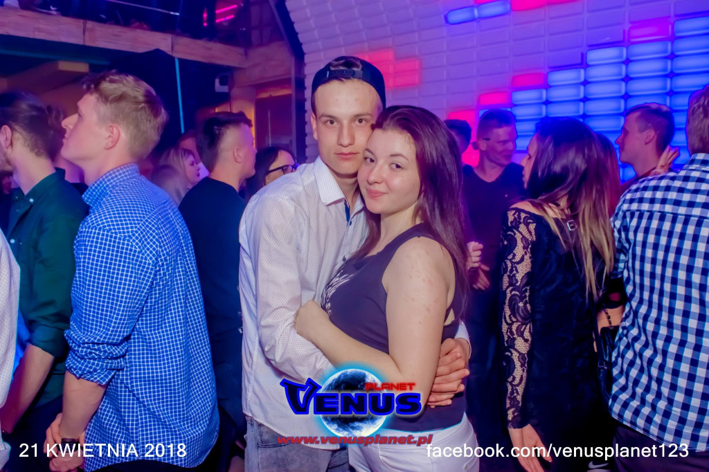 Szalona impreza w klubie Venus