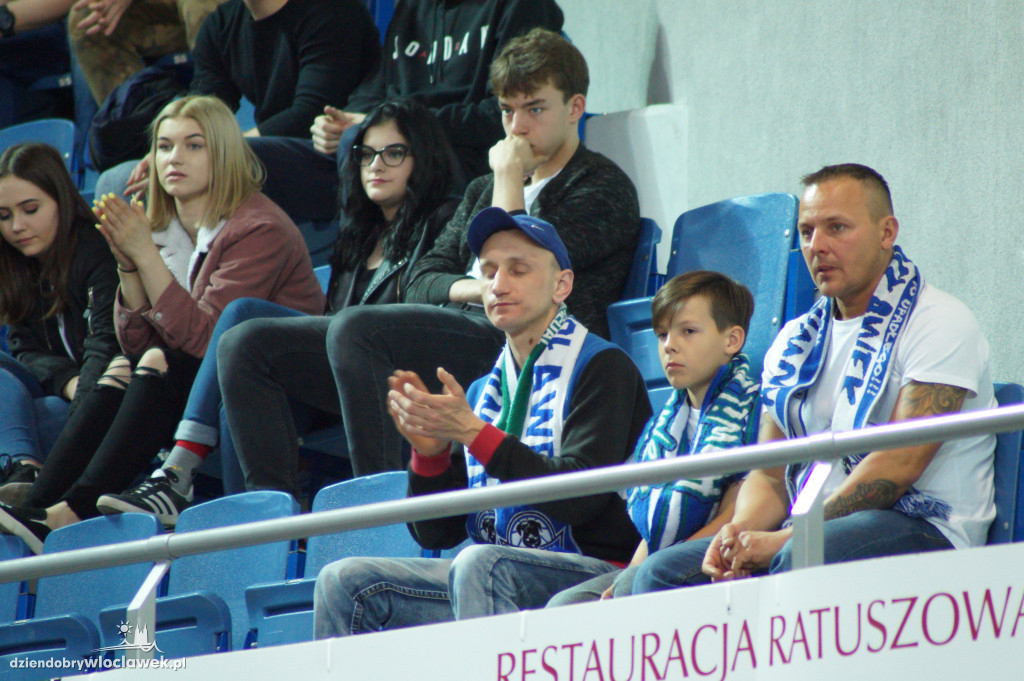 Kibice na meczu Anwil vs PGE Turów