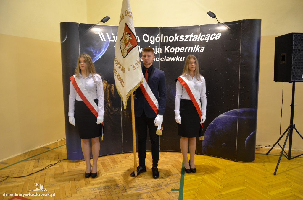 Maturzyści zakończyli rok w II LO