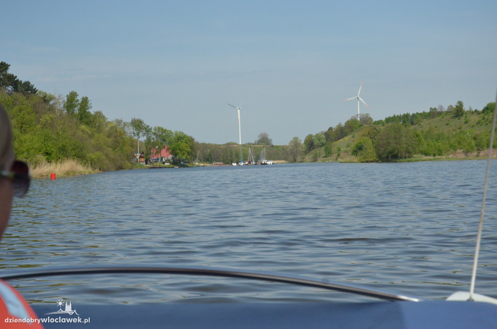 Pierwszy rejs karamaranem solarnym