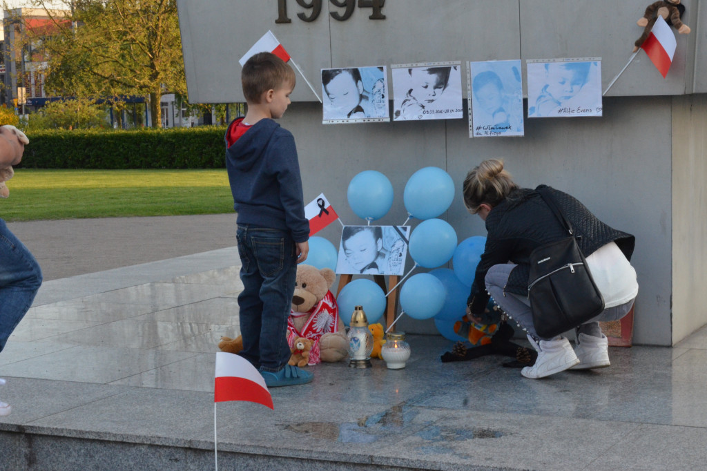 Włocławianie uczcili pamięć Alfiego Evansa