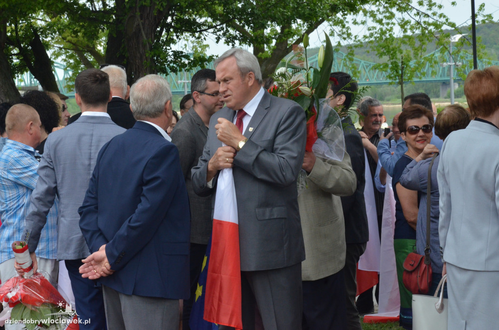 Uroczystości z okazji 1. Maja na bulwarach