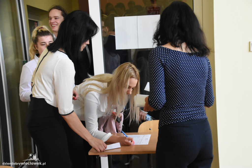 Matura z języka polskiego w LMK