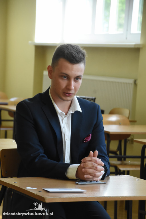 Matura z języka polskiego w LMK