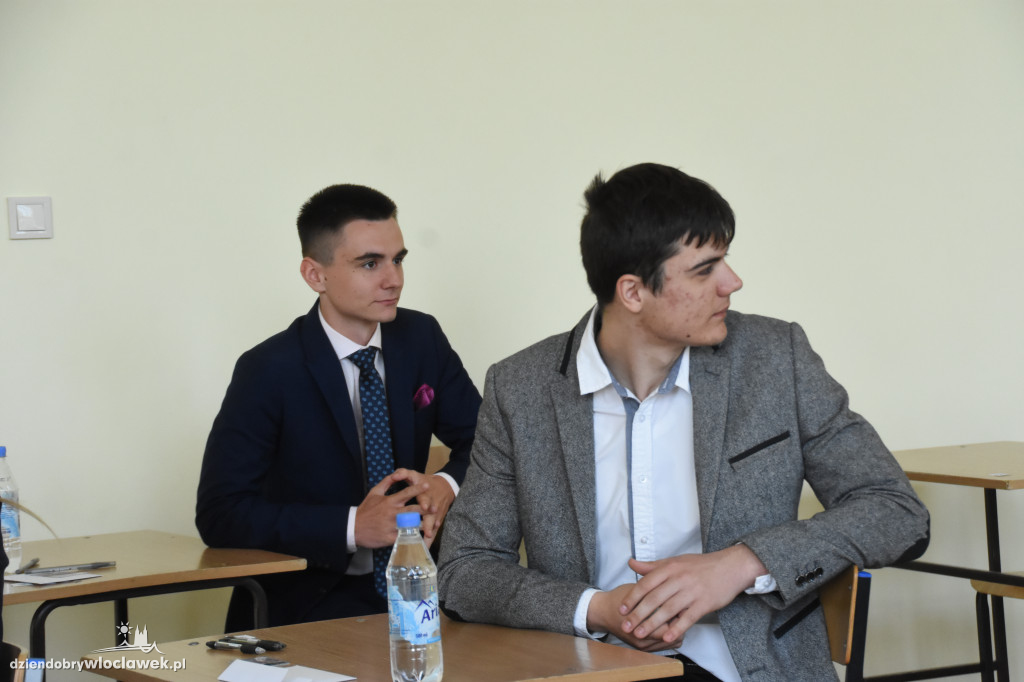 Matura z języka polskiego w LMK