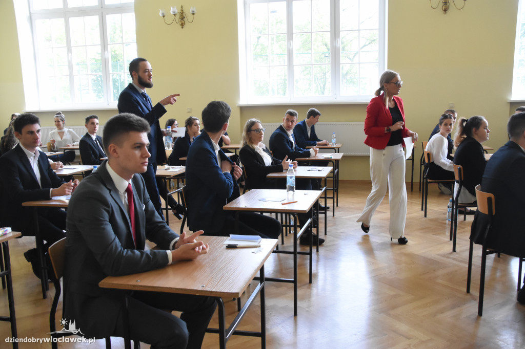 Matura z języka polskiego w LMK