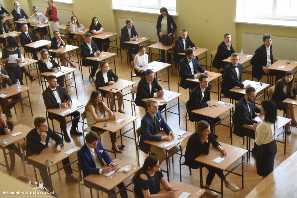Matura z języka polskiego w LMK