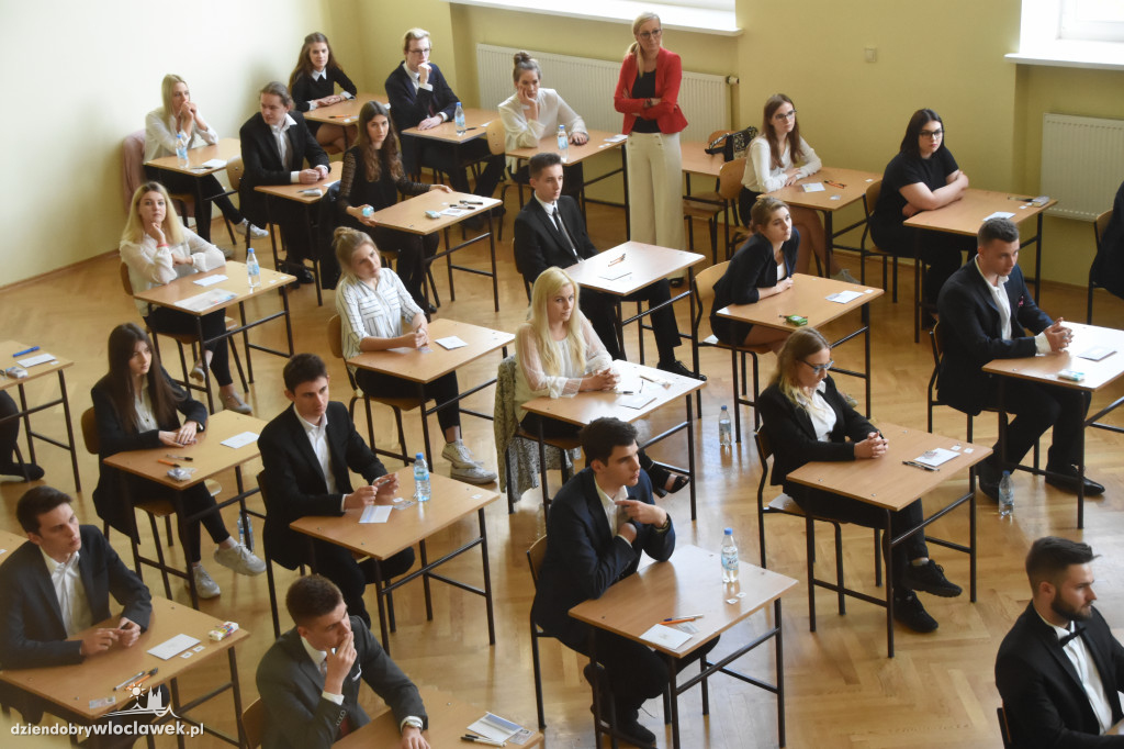 Matura z języka polskiego w LMK