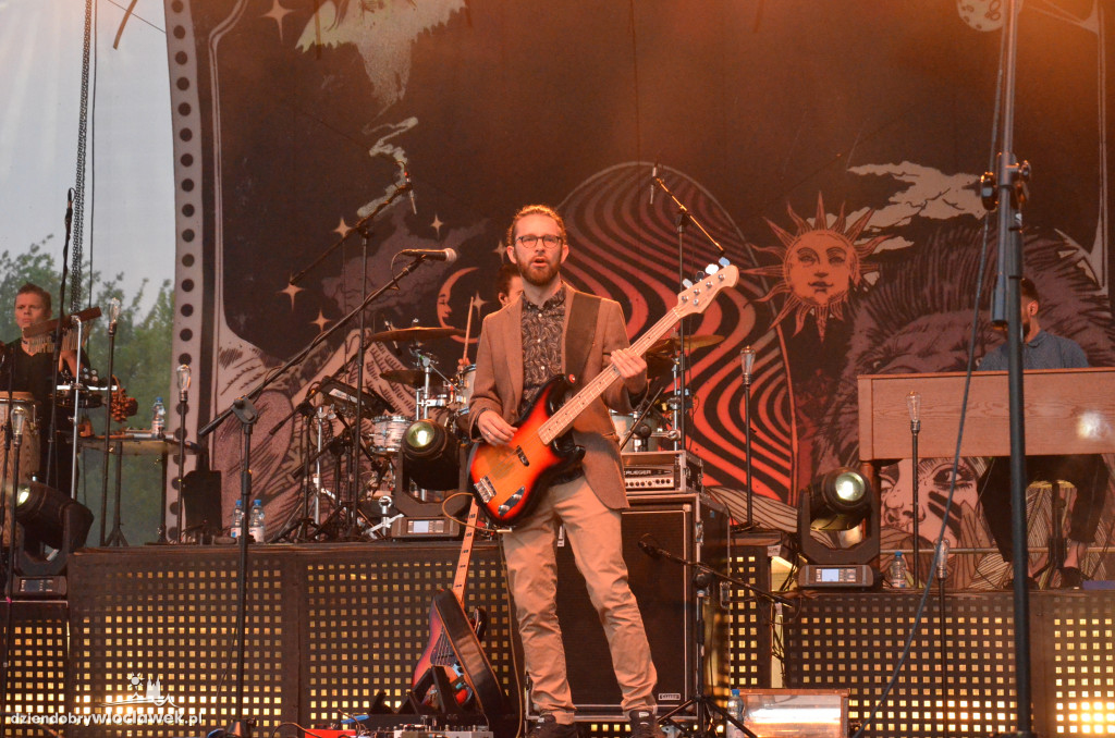 Koncert Mroza na bulwarach we Włocławku
