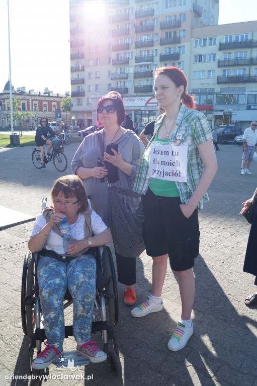 Niepełnosprawni poparli protest w Sejmie