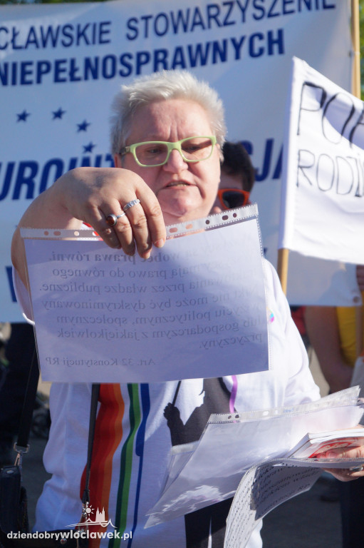 Niepełnosprawni poparli protest w Sejmie