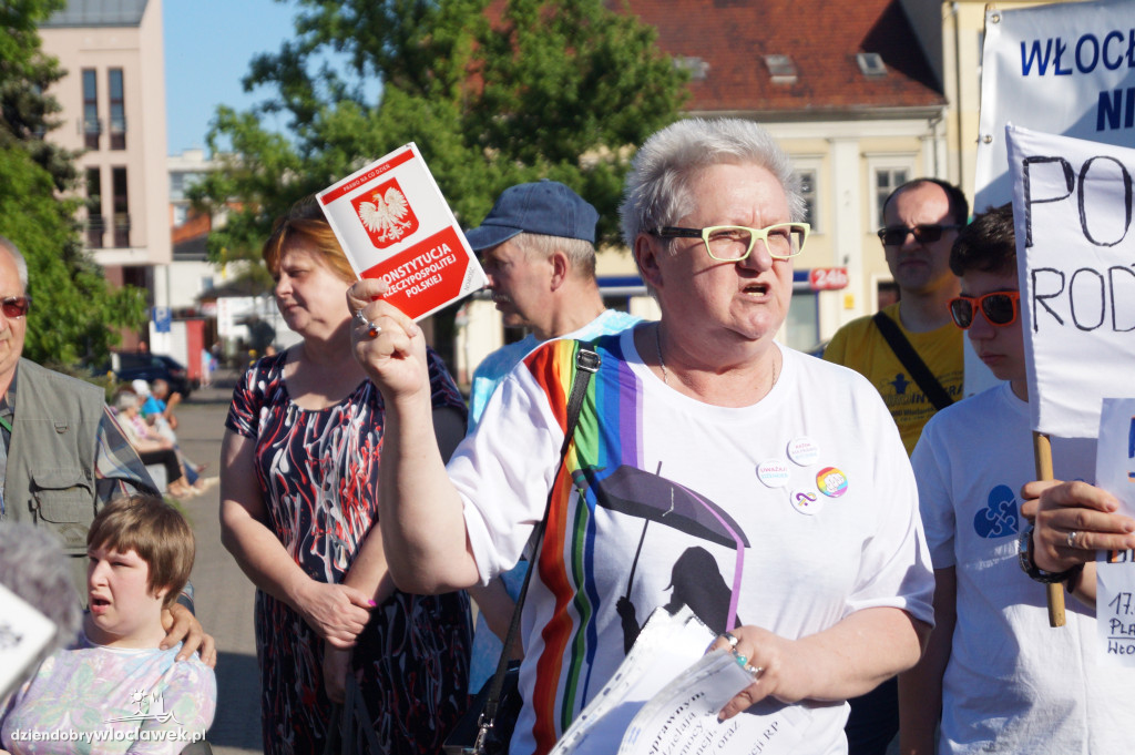 Niepełnosprawni poparli protest w Sejmie