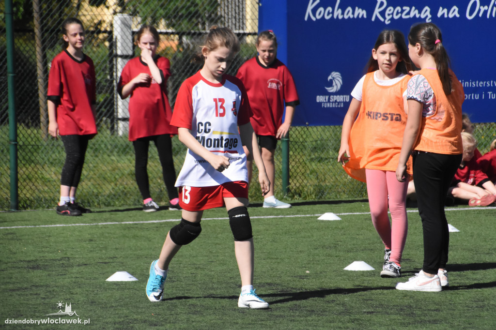 Kocham Ręczną na Orliku SP nr 7