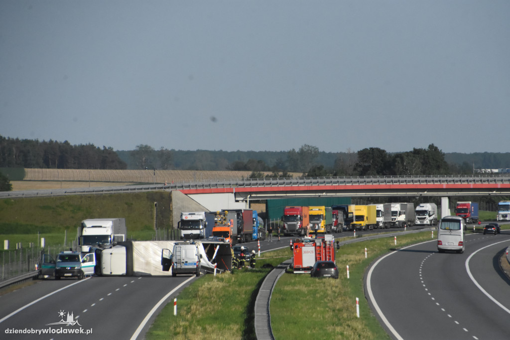 Wypadek na A1. Nie żyje jedna osoba