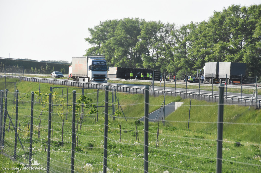 Wypadek na A1. Nie żyje jedna osoba
