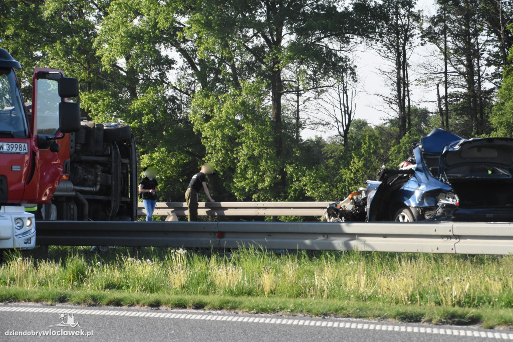 Wypadek na A1. Nie żyje jedna osoba