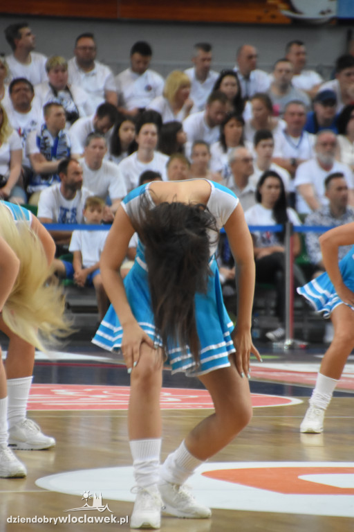 Anwil Dance Team na meczu ze Stelmetem