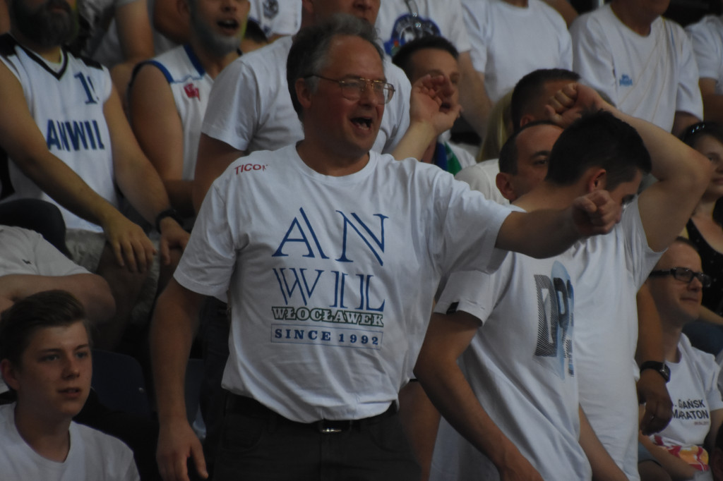 Kibice na meczu Anwil - Stelmet Zielona Góra
