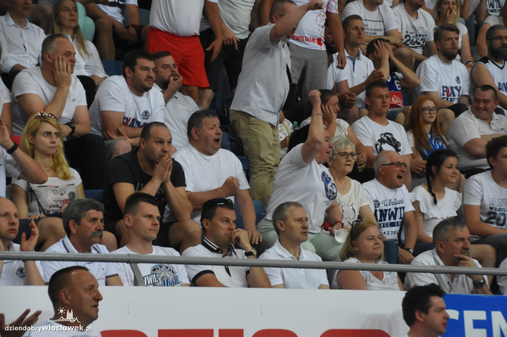 Kibice na meczu Anwil - Stelmet Zielona Góra