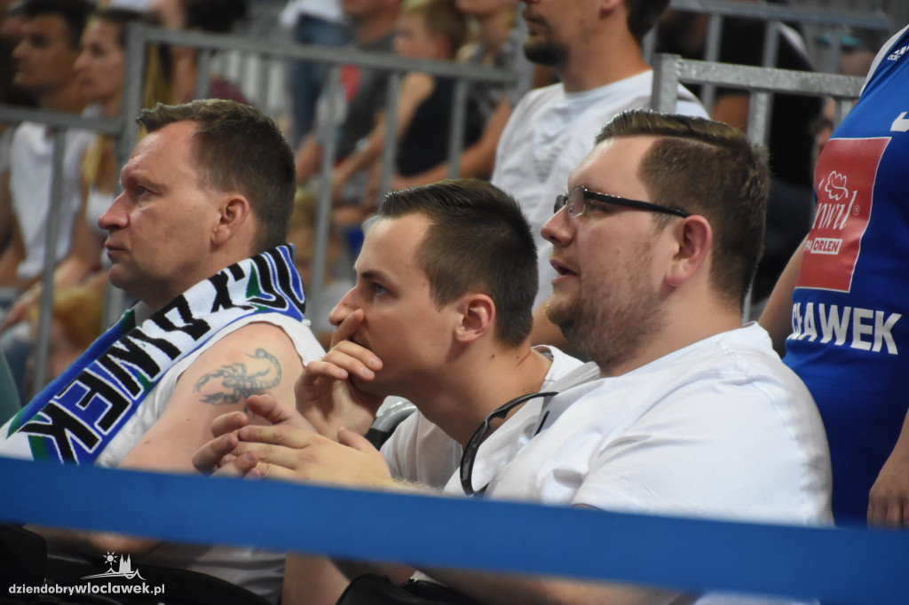 Kibice na meczu Anwil - Stelmet Zielona Góra