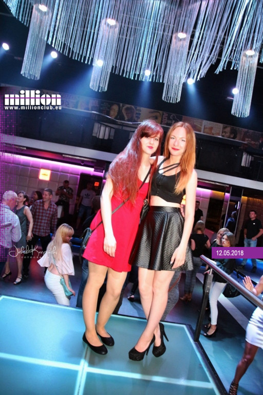 Sobotnia impreza w klubie Million
