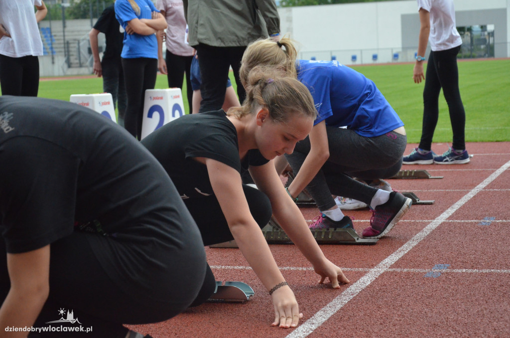 Czwórbój lekkoatletyczny na stadionie
