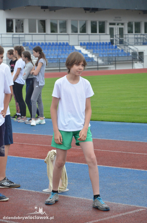 Czwórbój lekkoatletyczny na stadionie