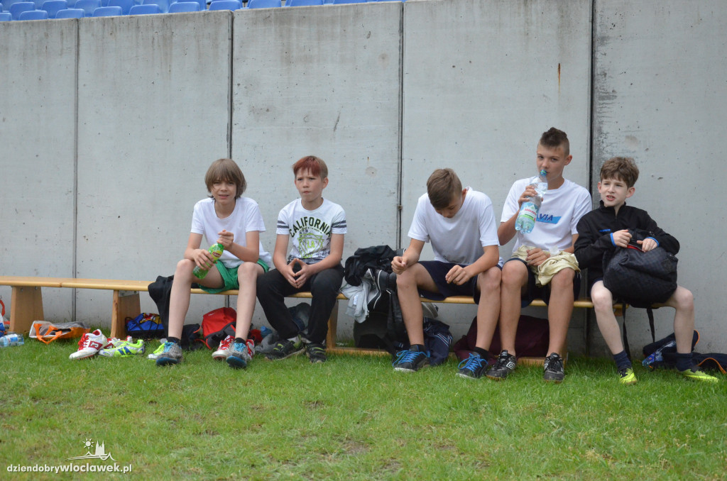 Czwórbój lekkoatletyczny na stadionie