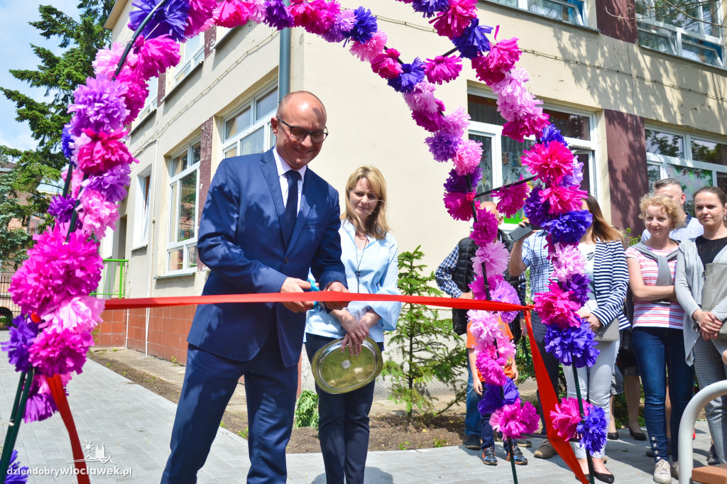 Uroczyste otwarcie placu zabaw  PP 13