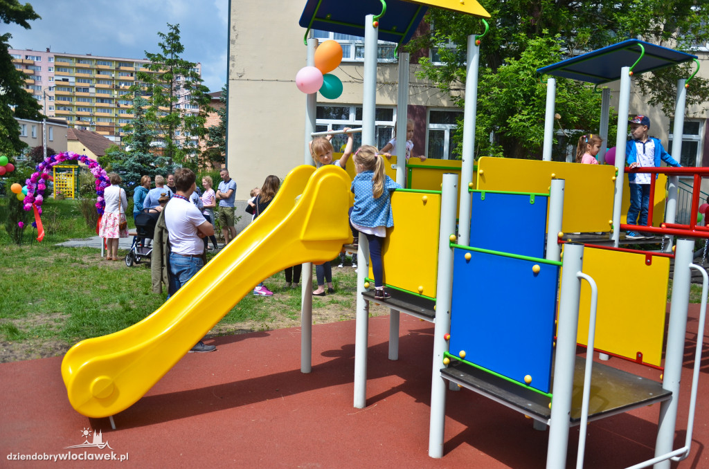 Uroczyste otwarcie placu zabaw  PP 13